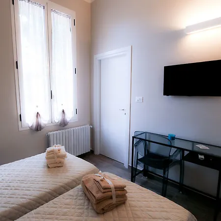 Le Stanze Πανσιόν Μπολόνια